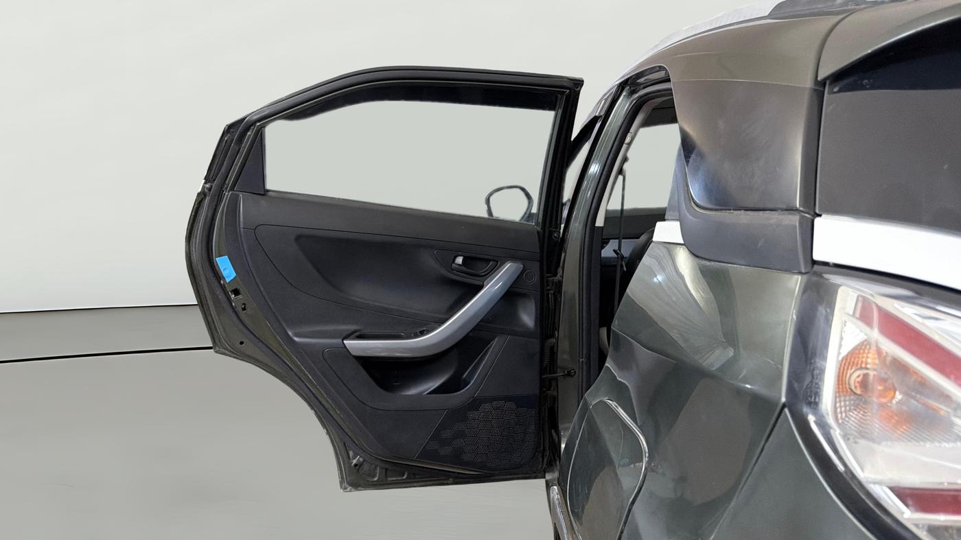 2021 Tata NEXON XM SUNROOF DIESEL, Diesel, Manual, 77,764 km, LHS Rear Door