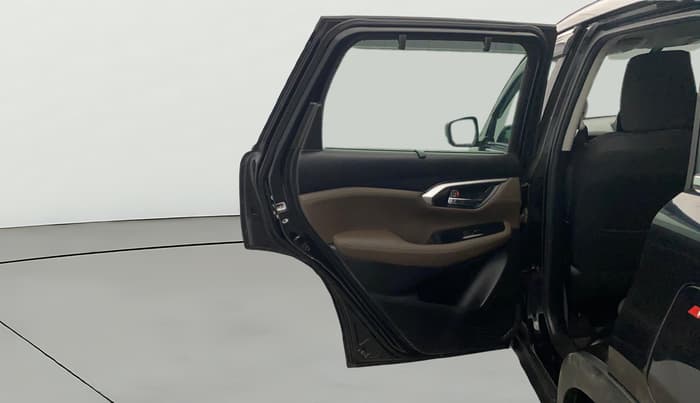 2025 Toyota URBAN CRUISER HYRYDER G (O) 2WD Hybrid 1.5L e-CVT, Hybrid, Automatic, 3,621 km, LHS Rear Door