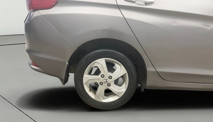 2015 Honda City 1.5L I-VTEC VX, Petrol, Manual, 1,00,705 km, Right Rear Wheel
