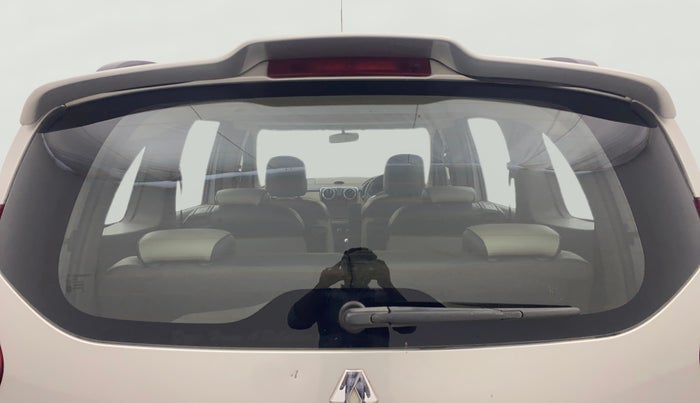 2015 Renault Lodgy 110 PS RXZ 7 STR, Diesel, Manual, 59,014 km, Rear Windshield