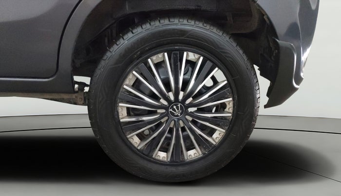 2015 Maruti Alto K10 VXI AMT, Petrol, Automatic, 25,719 km, Left Rear Wheel