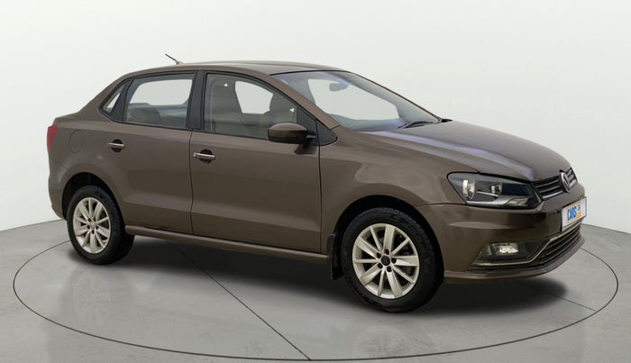 2016 Volkswagen Ameo HIGHLINE1.2L, Petrol, Manual, 55,607 km, Right Front Diagonal