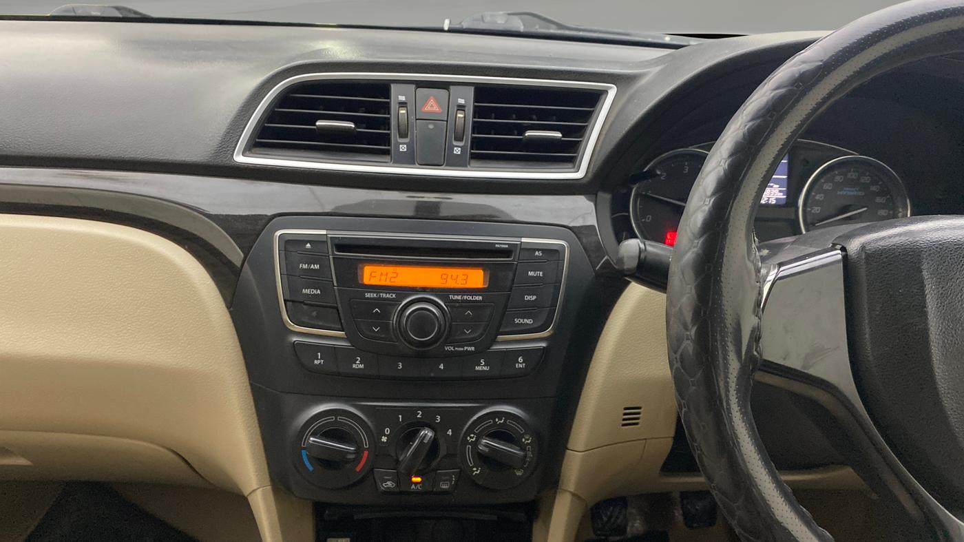 2017 Maruti Ciaz SIGMA DIESEL 1.3, Diesel, Manual, 1,46,842 km, Air Conditioner