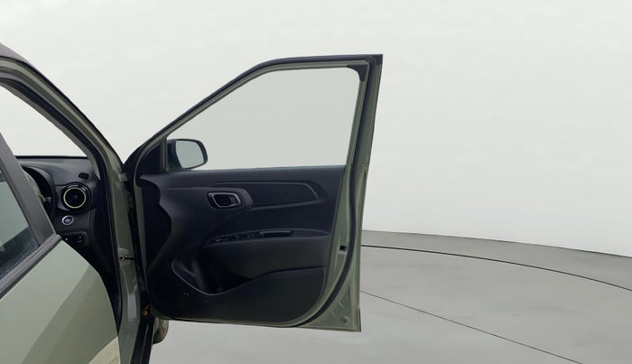 2023 Hyundai EXTER SX(O) CONNECT 1.2 AMT DUAL TONE, Petrol, Automatic, 71,738 km, RHS Front Door