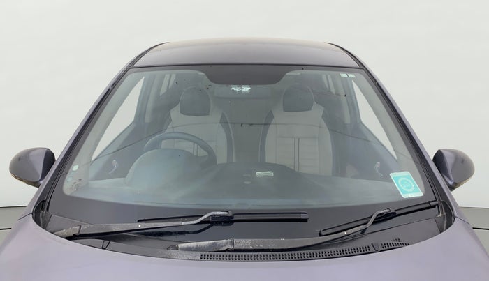 2017 Hyundai Xcent SX 1.2, Petrol, Manual, 76,164 km, Front Windshield