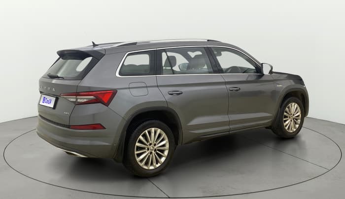 2023 Skoda Kodiaq L&K, Petrol, Automatic, 26,207 km, Right Back Diagonal