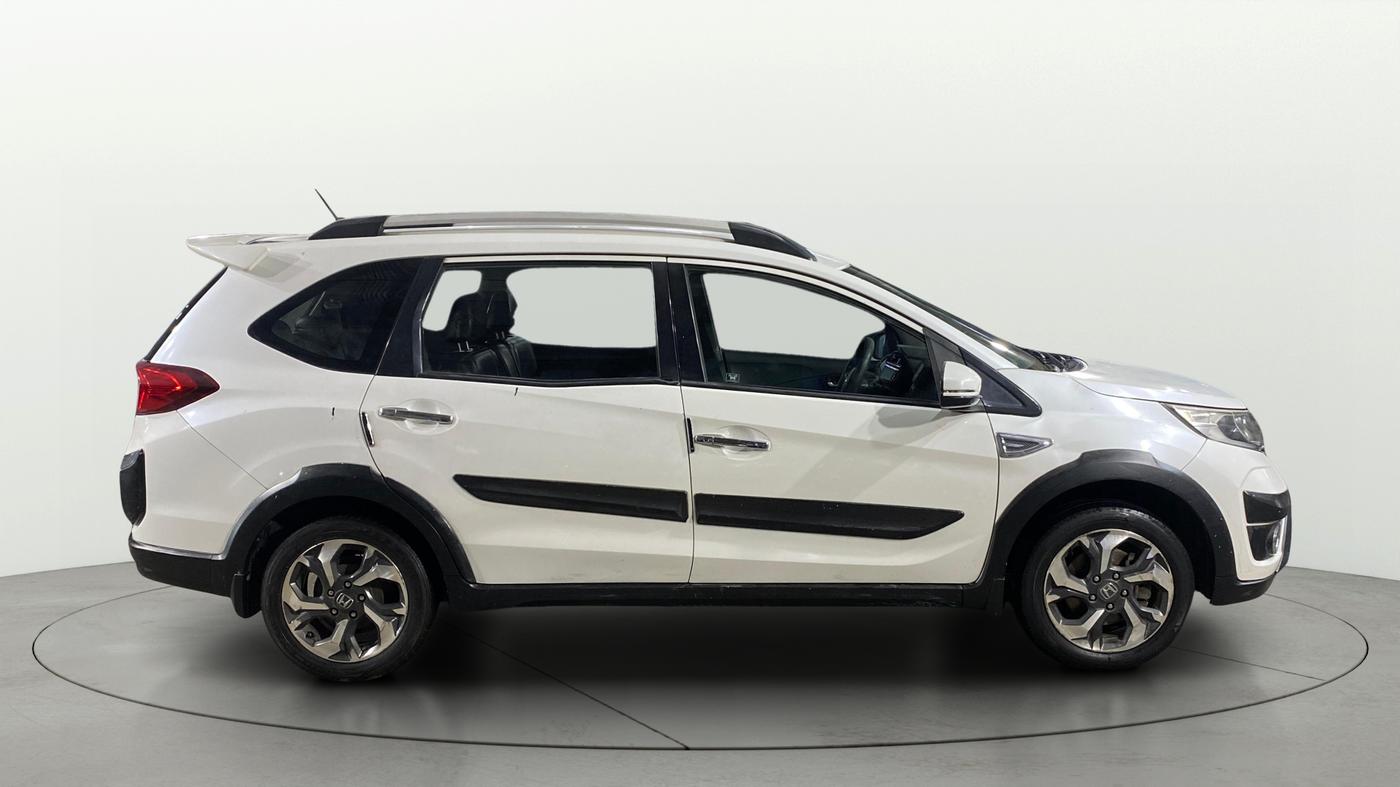 2017 Honda BR-V 1.5L I-VTEC V, Petrol, Manual, 69,885 km, Right Side View