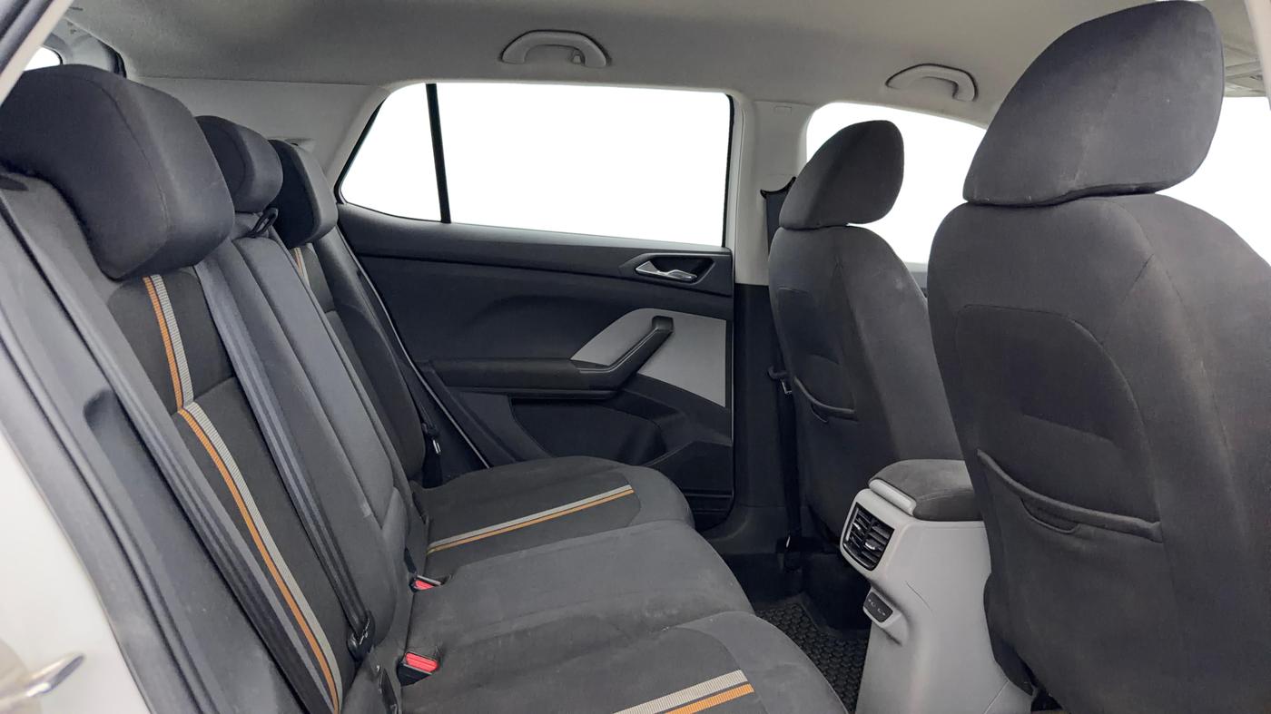 2022 Skoda KUSHAQ AMBITION 1.0L TSI MT, Petrol, Manual, 91,507 km, Right Side Rear Door Cabin