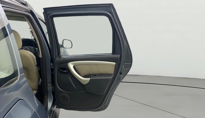 2014 Renault Duster 85 PS RXL DIESEL, Diesel, Manual, 96,698 km, RHS Rear Door