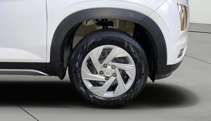 2022 Hyundai Creta EX 1.5 PETROL, Petrol, Manual, 26,708 km, Right Front Wheel