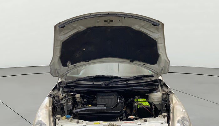 2017 Maruti Swift LXI (O), Petrol, Manual, 96,882 km, Open Bonet