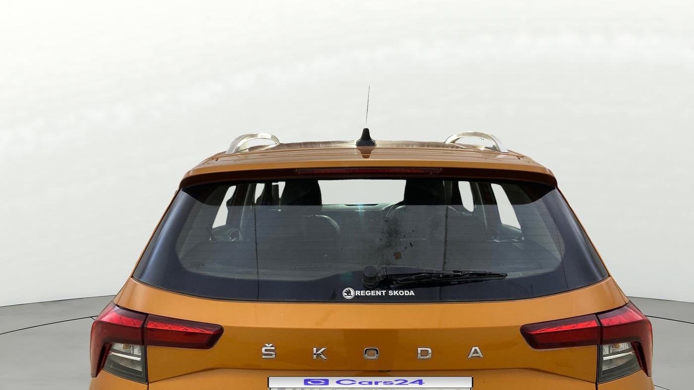 2021 Skoda KUSHAQ STYLE 1.0L TSI MT, Petrol, Manual, 42,465 km, Rear Windshield
