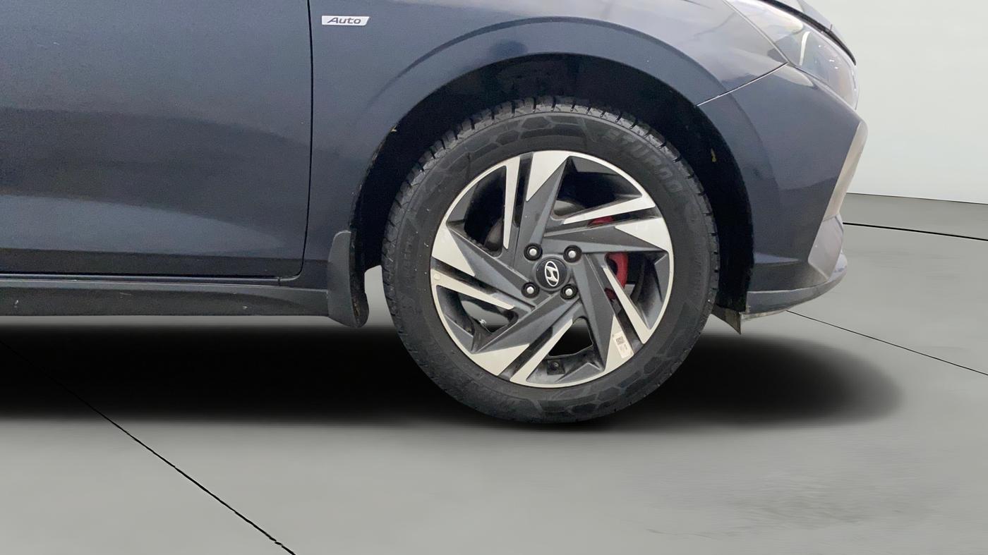 2023 Hyundai NEW I20 ASTA (O) 1.2 IVT, Petrol, Automatic, 55,448 km, Right Front Wheel