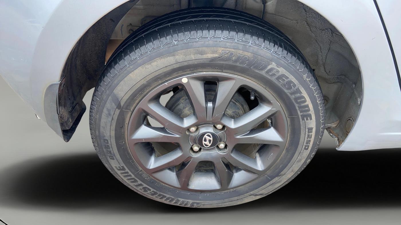 2019 Hyundai Elite i20 SPORTZ PLUS 1.2, Petrol, Manual, 35,759 km, Right Rear Wheel