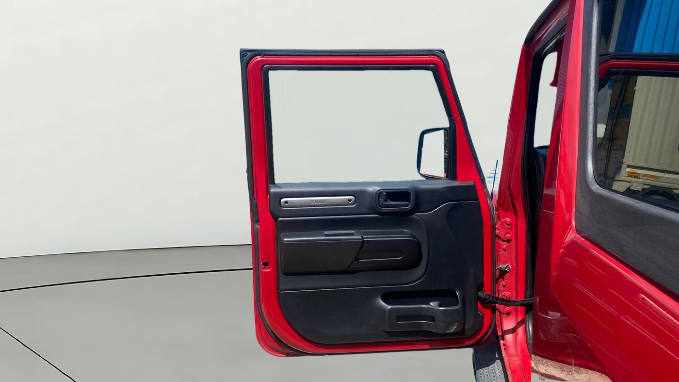 2022 Mahindra Thar LX HT PETROL 4WD MT, Petrol, Manual, 53,306 km, LHS Front Door