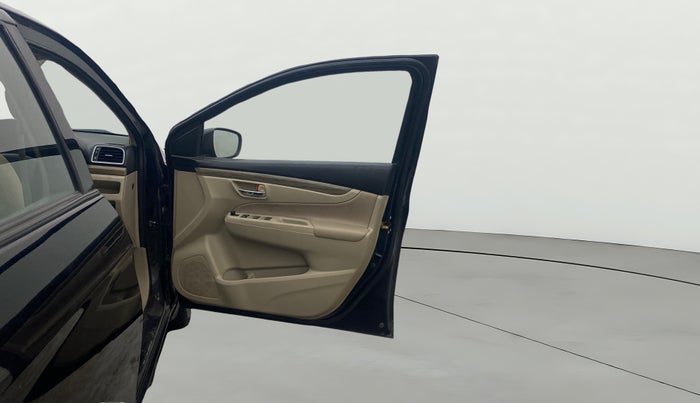 2020 Maruti Ciaz DELTA AT 1.5 SHVS PETROL, Petrol, Automatic, 1,38,064 km, RHS Front Door