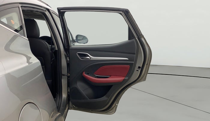 2023 MG ASTOR SAVVY 1.3 TURBO AT S RED, Petrol, Automatic, 30,812 km, RHS Rear Door