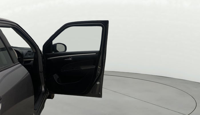 2017 Maruti Swift VXI O, Petrol, Manual, 84,716 km, RHS Front Door