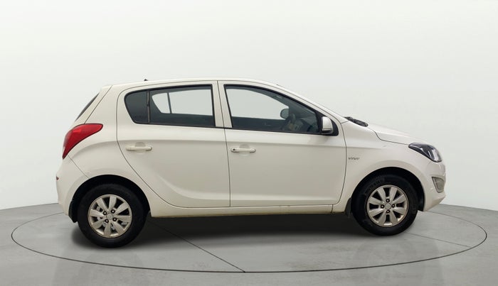 2012 Hyundai i20 SPORTZ 1.2, Petrol, Manual, 1,09,371 km, Right Side View