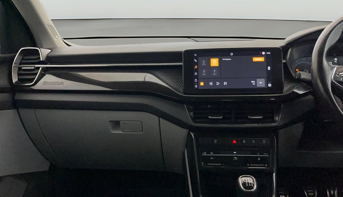 2021 Skoda KUSHAQ STYLE 1.5L TSI MT, Petrol, Manual, 1,06,096 km, Air Conditioner