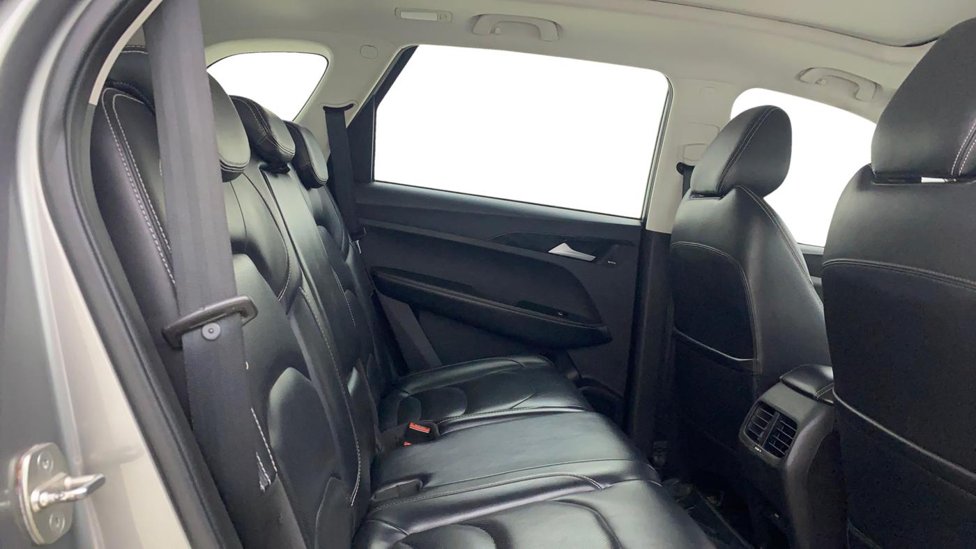 2021 MG HECTOR SHARP 1.5 DCT PETROL, Petrol, Automatic, 36,335 km, Right Side Rear Door Cabin