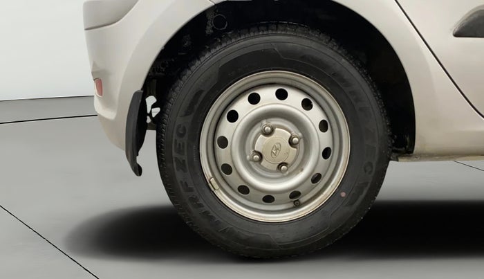 2016 Hyundai i10 MAGNA 1.1, Petrol, Manual, 43,175 km, Right Rear Wheel