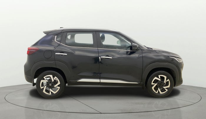2022 Nissan MAGNITE XV PREMIUM, Petrol, Manual, 64,305 km, Right Side View