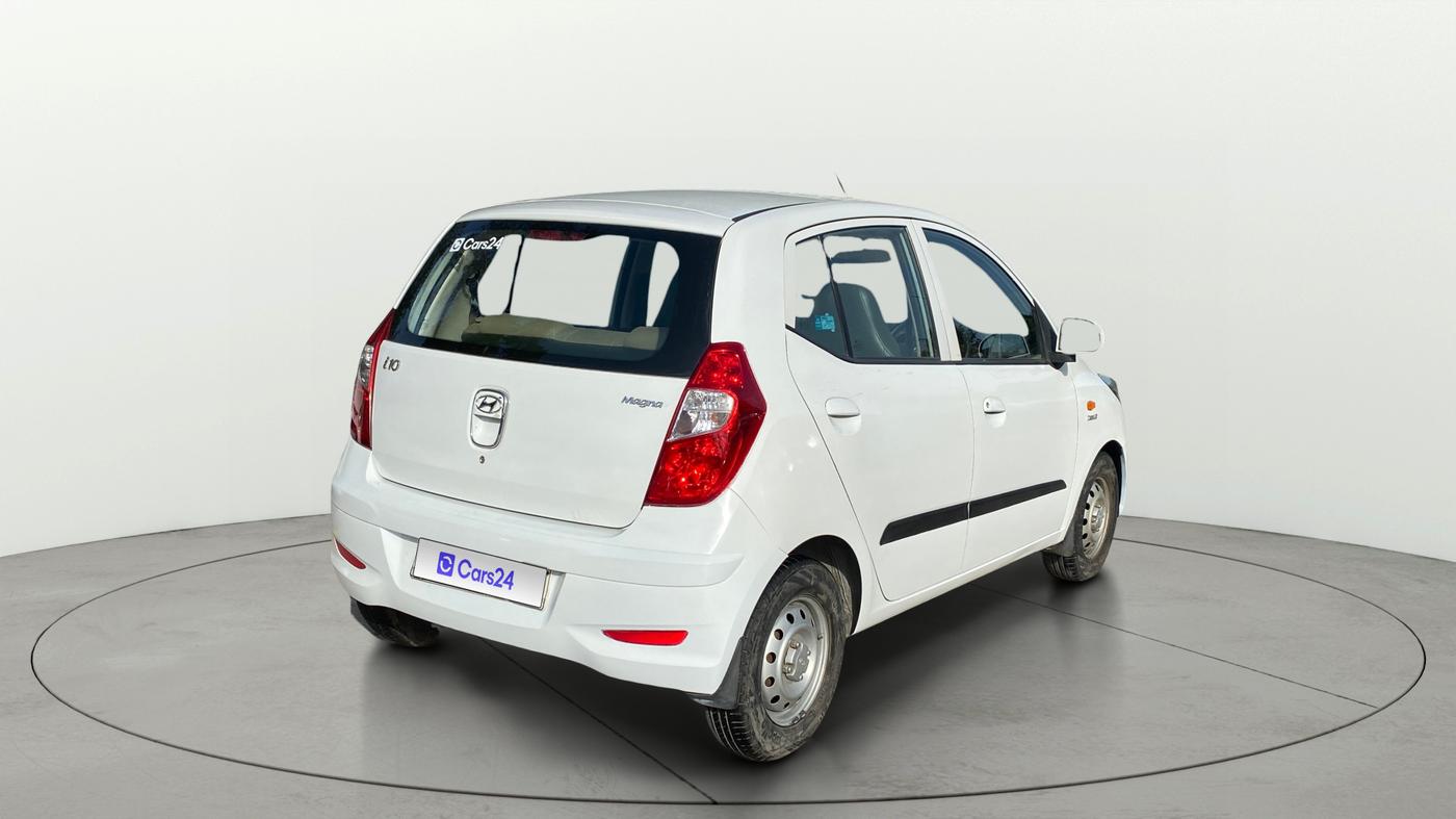 2013 Hyundai i10 MAGNA 1.1, Petrol, Manual, 60,698 km, Right Back Diagonal