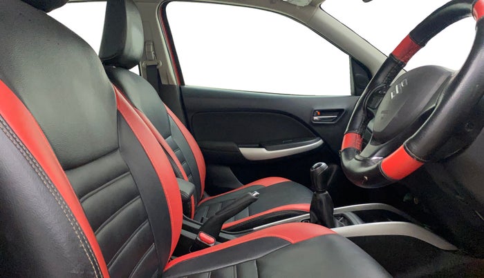 2017 Maruti Baleno ALPHA DIESEL 1.3, Diesel, Manual, 61,018 km, Right Side Front Door Cabin