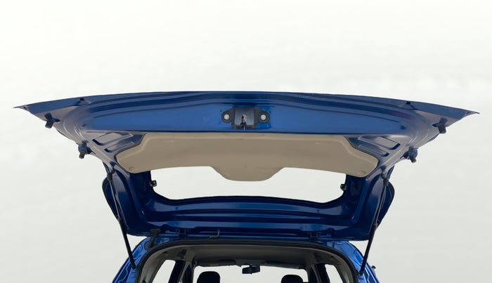 2023 Renault TRIBER RXZ, Petrol, Manual, 48,161 km, Boot Door Open