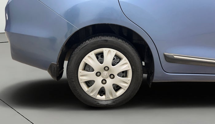 2016 Honda Amaze 1.2L I-VTEC S, Petrol, Manual, 92,186 km, Right Rear Wheel