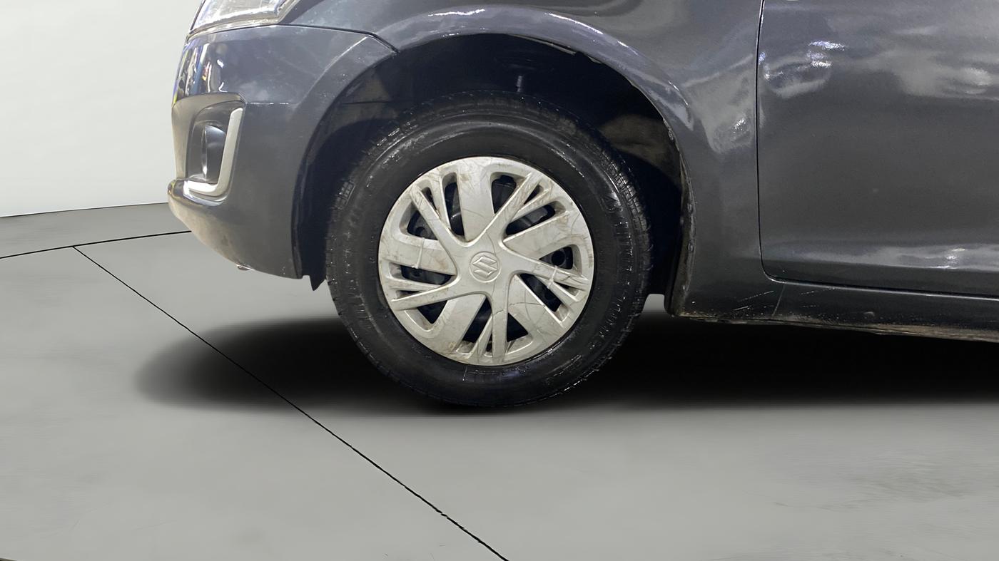 2015 Maruti Swift VXI, Petrol, Manual, 49,352 km, Left Front Wheel
