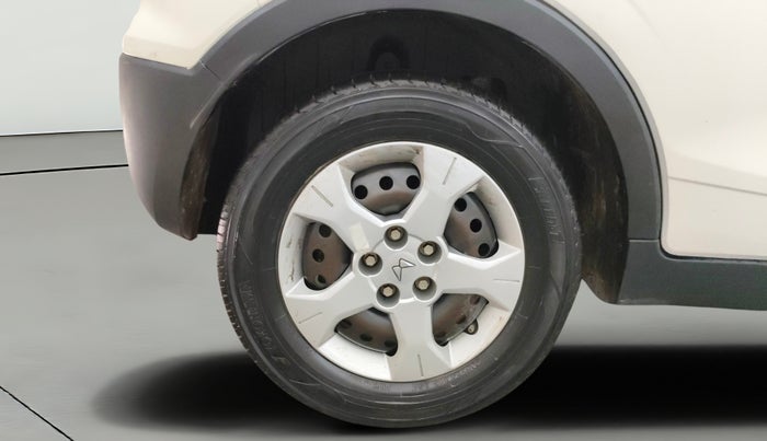 2023 Mahindra XUV300 W6 1.5 Diesel, Diesel, Manual, 95,027 km, Right Rear Wheel