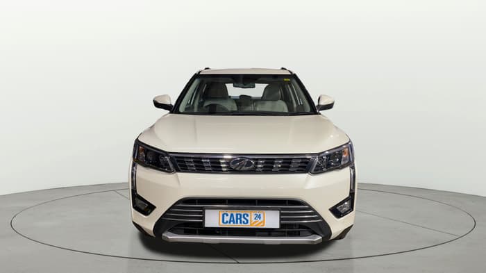 2021 Mahindra XUV300 W8 (O) 1.2 PETROL, Petrol, Manual, 8,135 km, Front