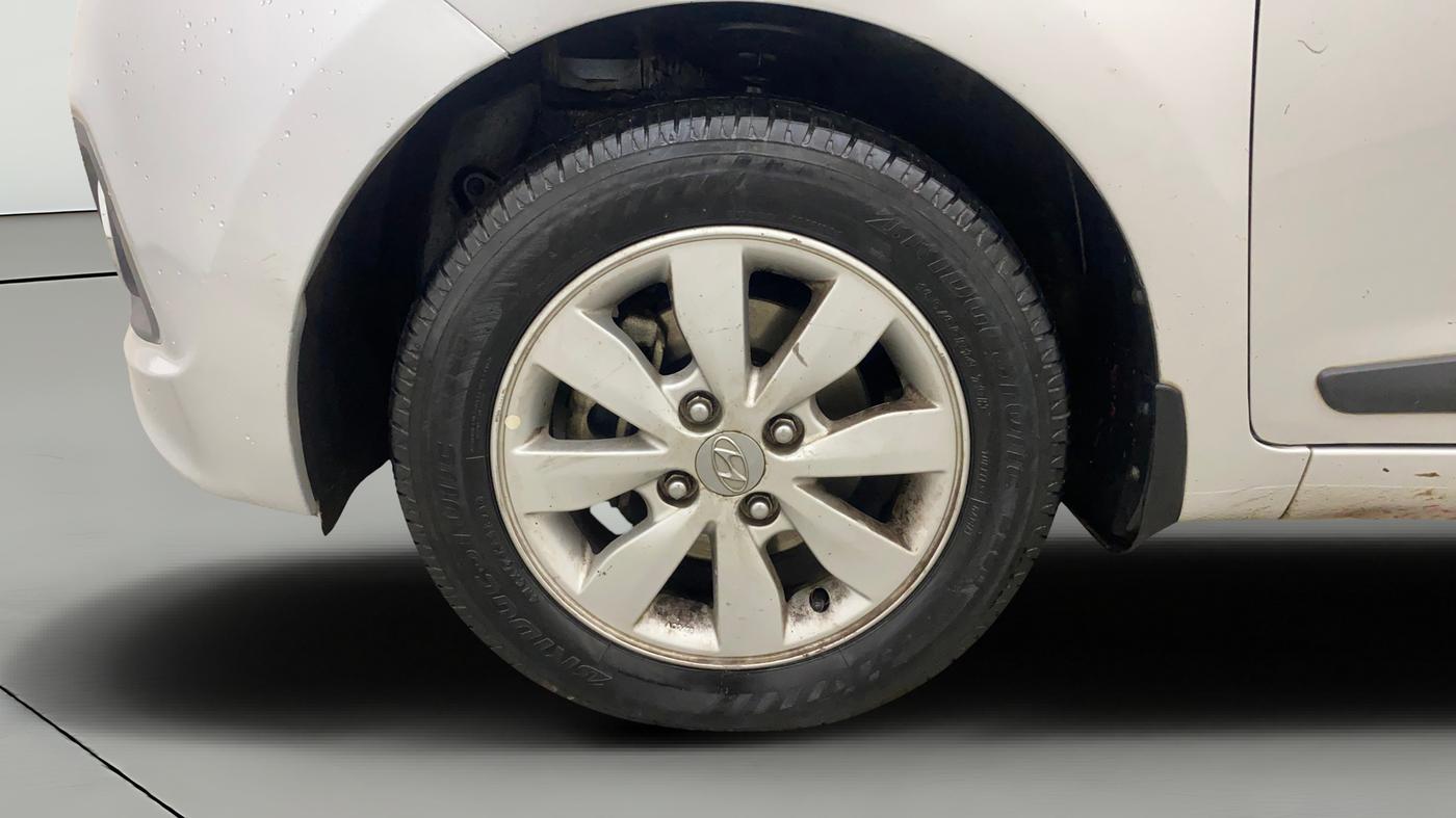 2015 Hyundai Xcent S (O) 1.2, Petrol, Manual, 74,226 km, Left Front Wheel
