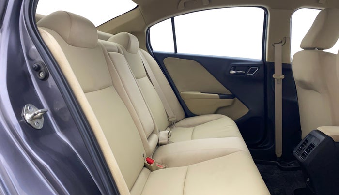 2018 Honda City 1.5L I-VTEC V MT, Petrol, Manual, 41,343 km, Right Side Rear Door Cabin