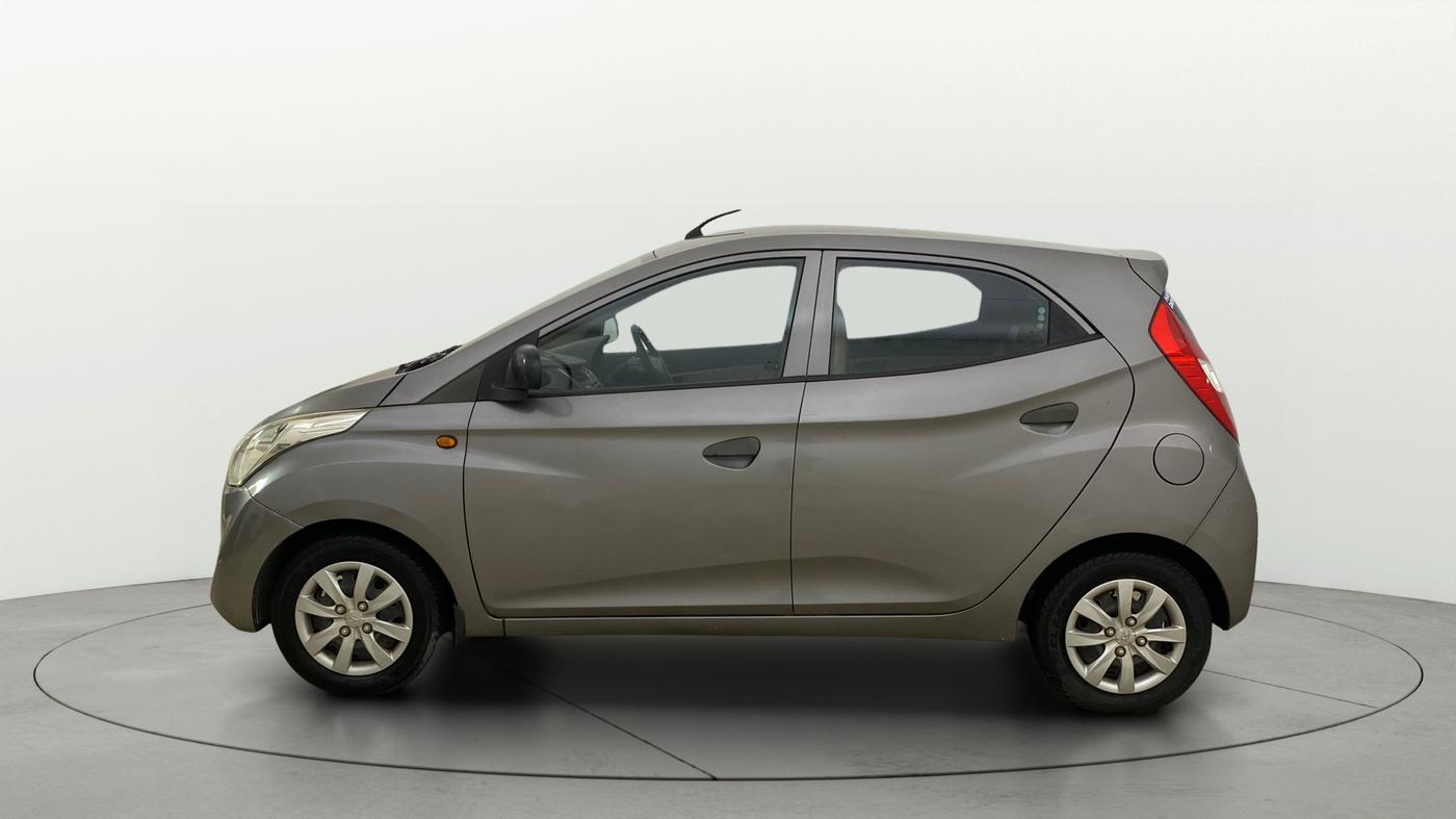 2013 Hyundai Eon MAGNA +, Petrol, Manual, 18,774 km, Left Side