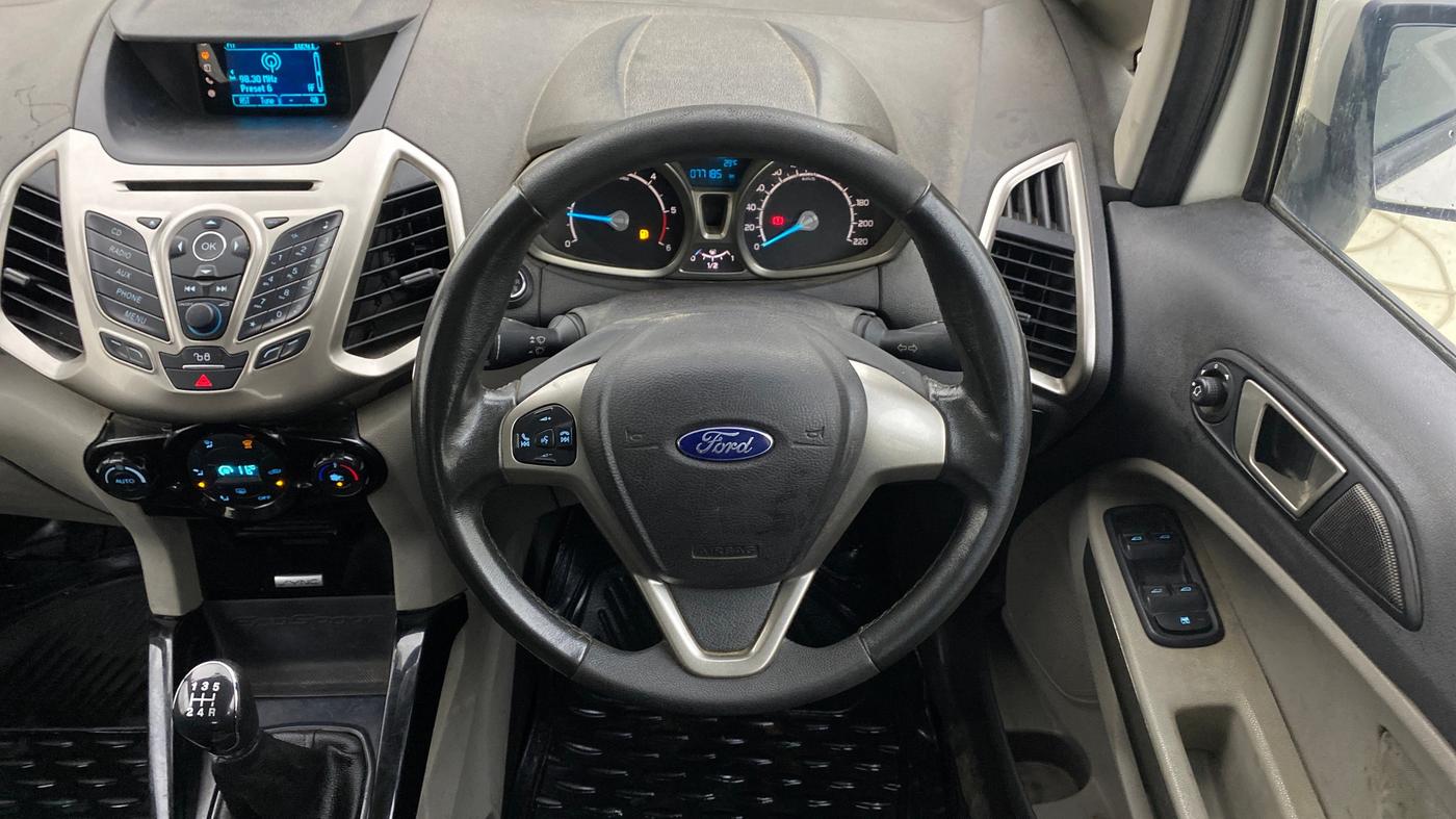 2016 Ford Ecosport TITANIUM 1.5L DIESEL, Diesel, Manual, 77,171 km, Steering Wheel Close Up