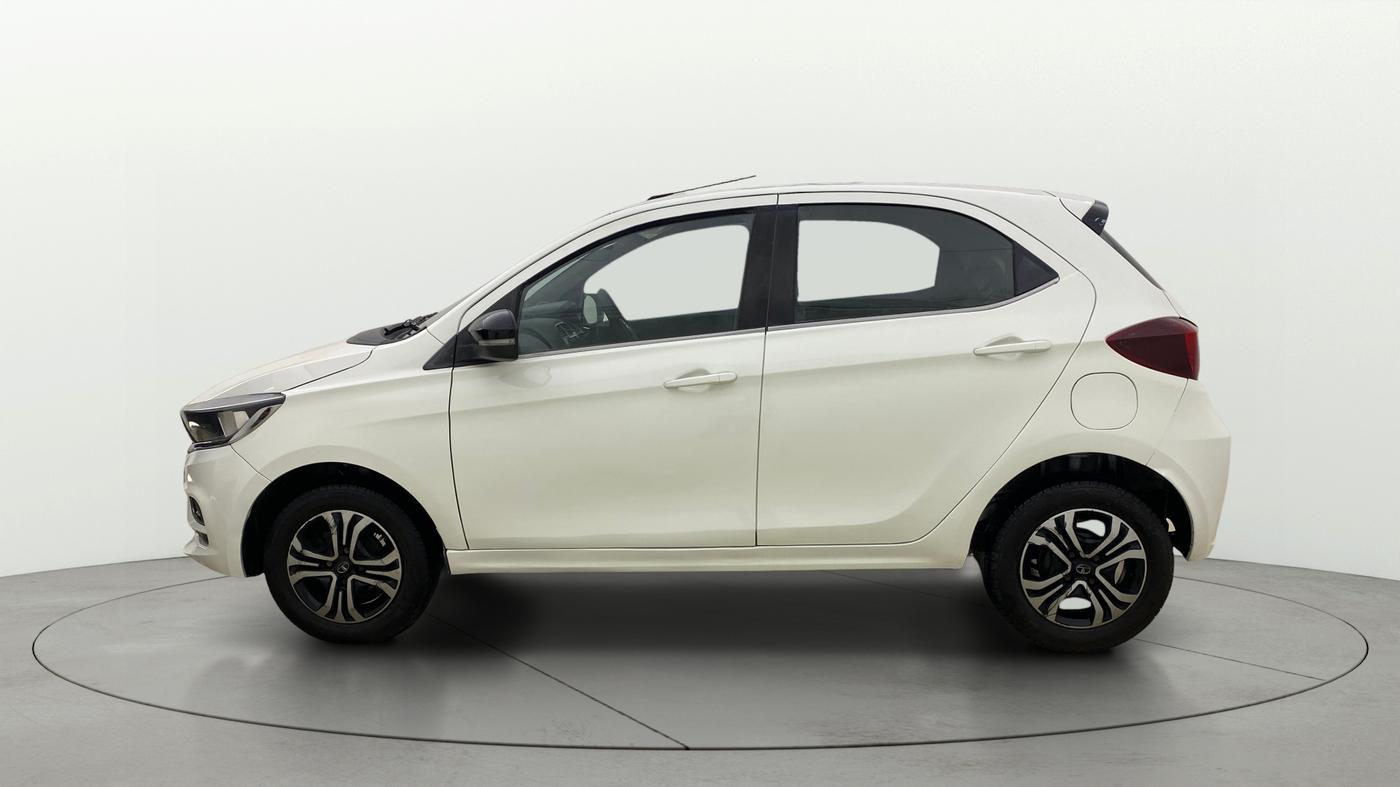 2023 Tata Tiago XT CNG, CNG, Manual, 84,865 km, Left Side