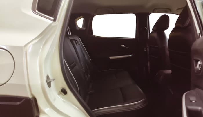 2021 Nissan MAGNITE XV PREMIUM, Petrol, Manual, 25,770 km, Right Side Rear Door Cabin