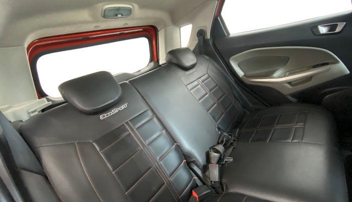 2015 Ford Ecosport TREND 1.5L DIESEL, Diesel, Manual, 74,557 km, Right Side Rear Door Cabin