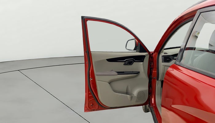 2016 Mahindra Kuv100 K6 PLUS 5 STR, Petrol, Manual, 54,087 km, LHS Front Door