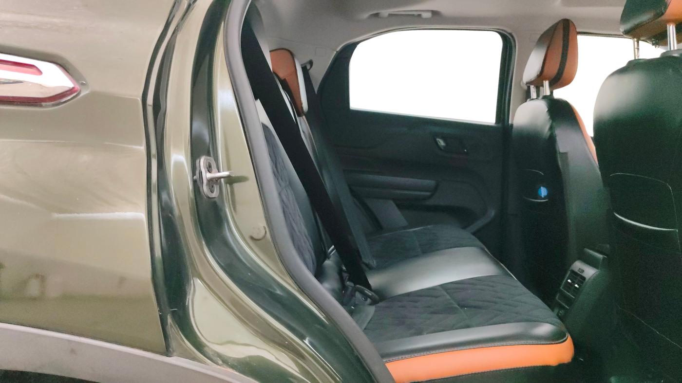 2025 Tata PUNCH Creative Plus (S) Camo Edition AMT, Petrol, Automatic, 11,242 km, Right Side Rear Door Cabin