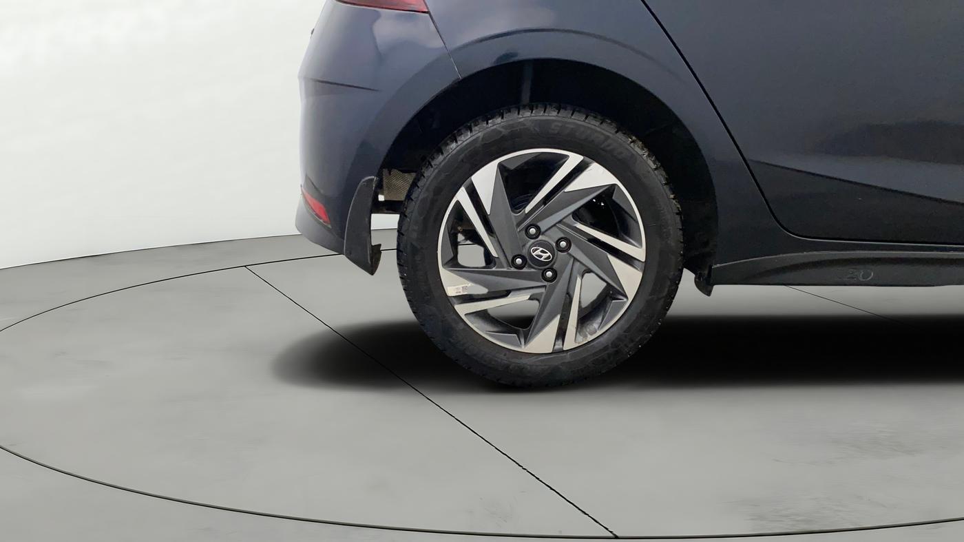 2023 Hyundai NEW I20 ASTA (O) 1.2 IVT, Petrol, Automatic, 55,448 km, Right Rear Wheel