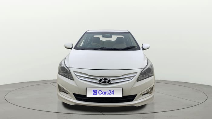 2015 Hyundai Verna FLUIDIC 1.6 CRDI S(O) 4S, Diesel, Manual, 99,789 km, Front