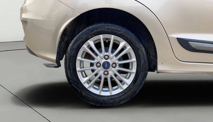 2019 Ford Figo Aspire TITANIUM 1.2 PETROL, Petrol, Manual, 52,267 km, Right Rear Wheel