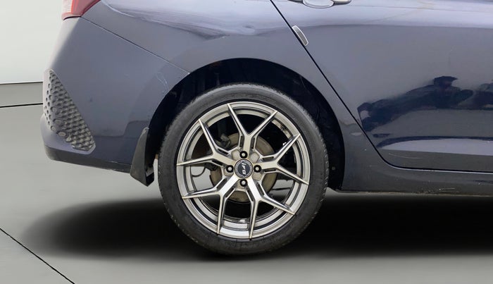 2020 Hyundai Verna SX (O) 1.0 TURBO DCT, Petrol, Automatic, 72,649 km, Right Rear Wheel