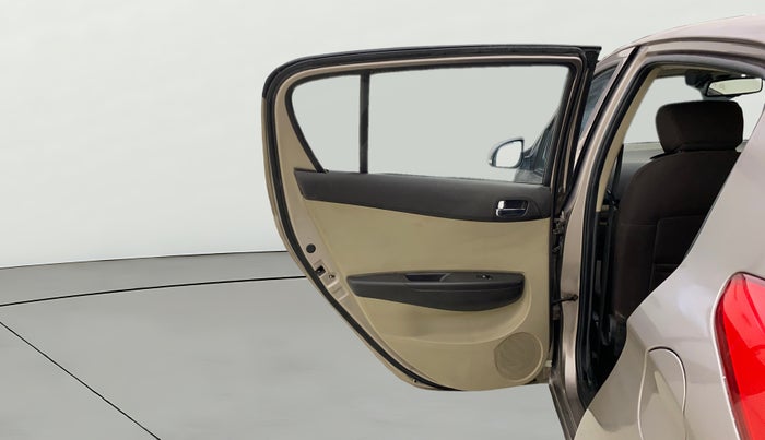 2014 Hyundai Elite i20 ASTA 1.2, Petrol, Manual, 1,15,781 km, LHS Rear Door