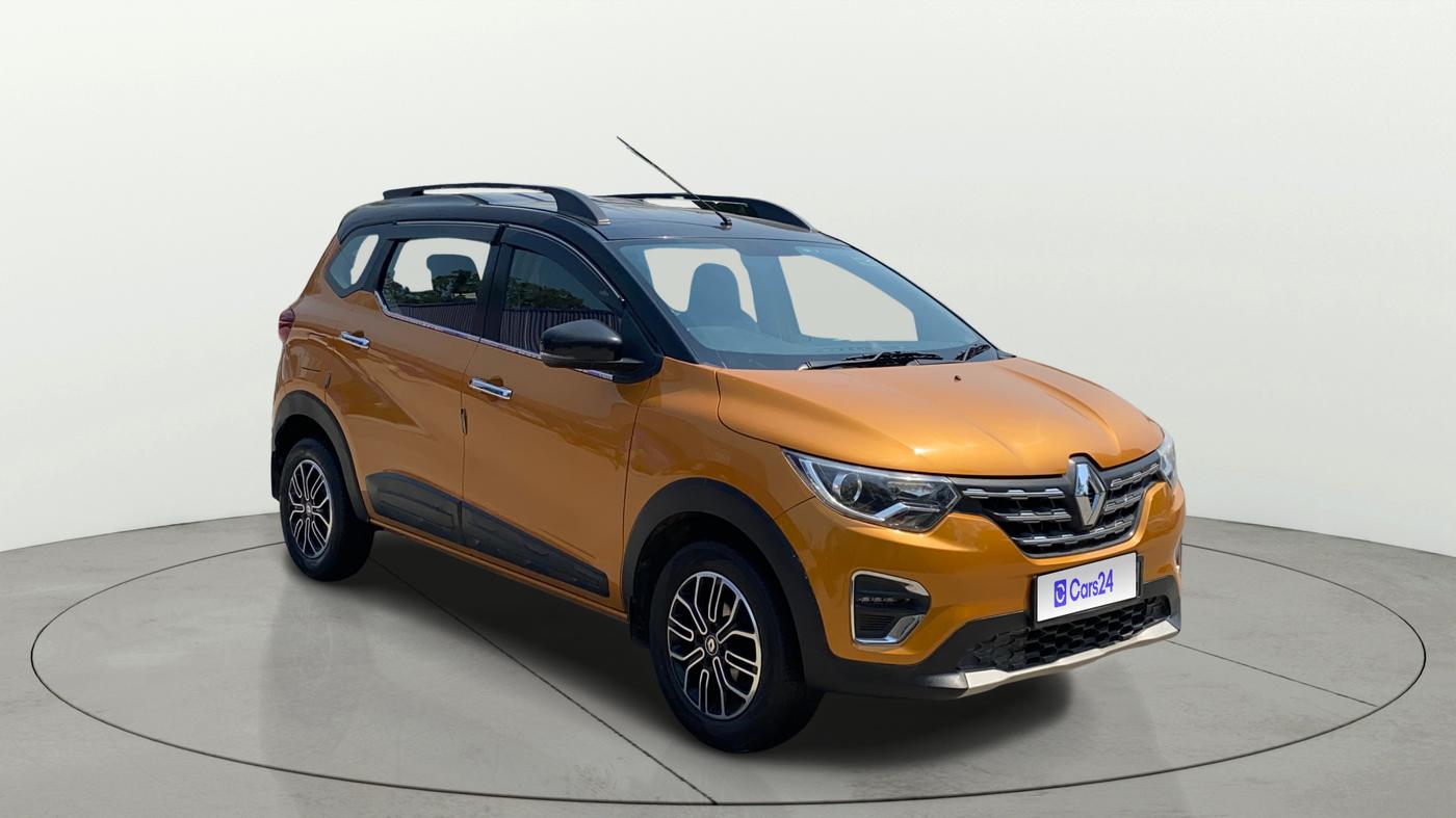 2022 Renault TRIBER RXZ AMT, Petrol, Automatic, 21,641 km, Right Front Diagonal