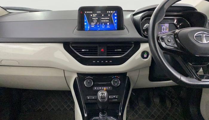 2022 Tata NEXON XZ PLUS SUNROOF DIESEL DUAL TONE, Diesel, Manual, 44,739 km, Air Conditioner